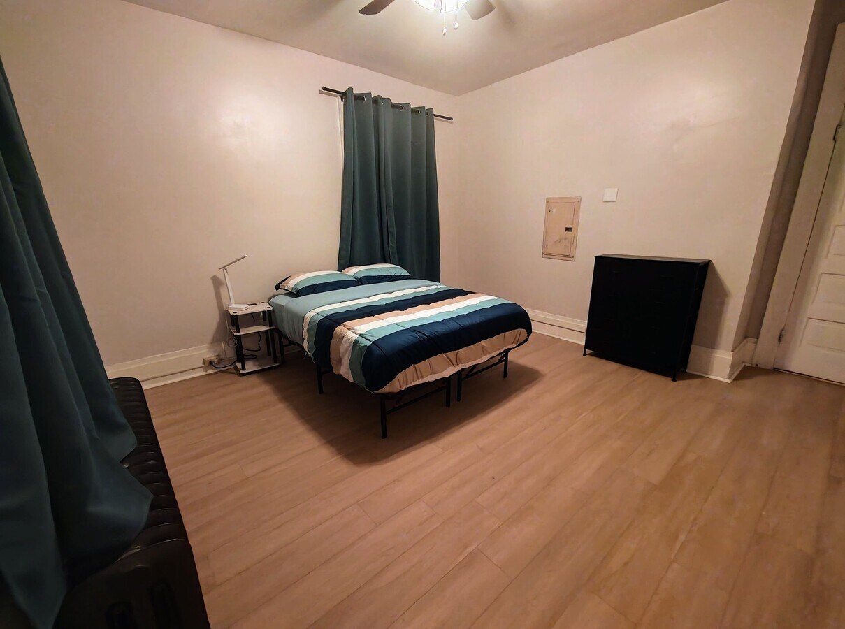 Photo - 1000 Washington Blvd Unit b