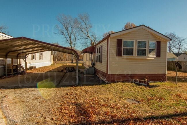 Building Photo - Charming 2 Bedroom, 1 Bath Home for Rent!