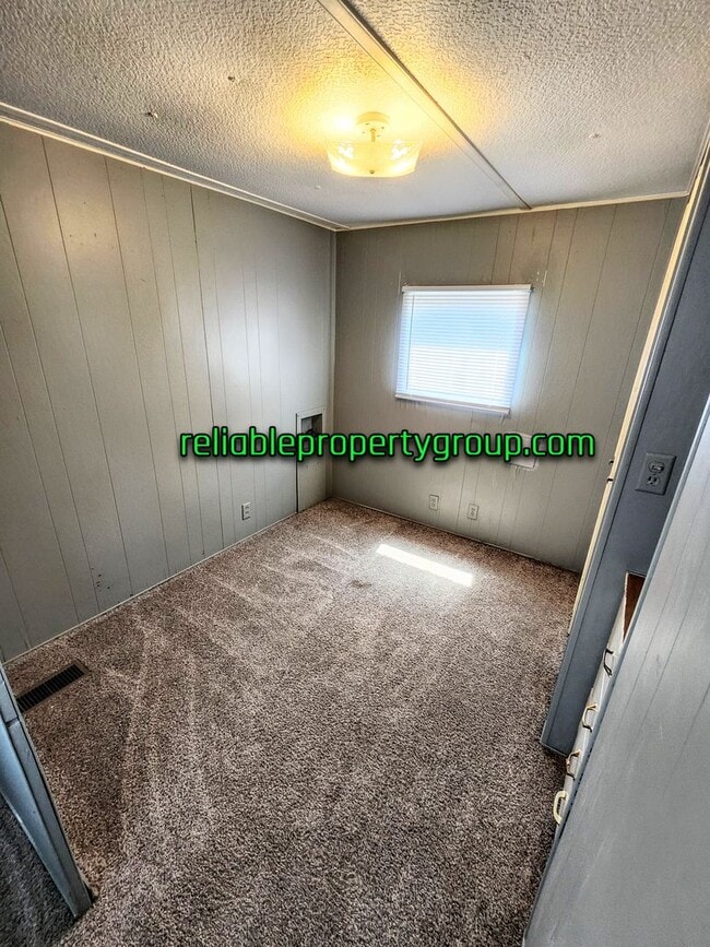 Photo - New Listing in Fort Wayne