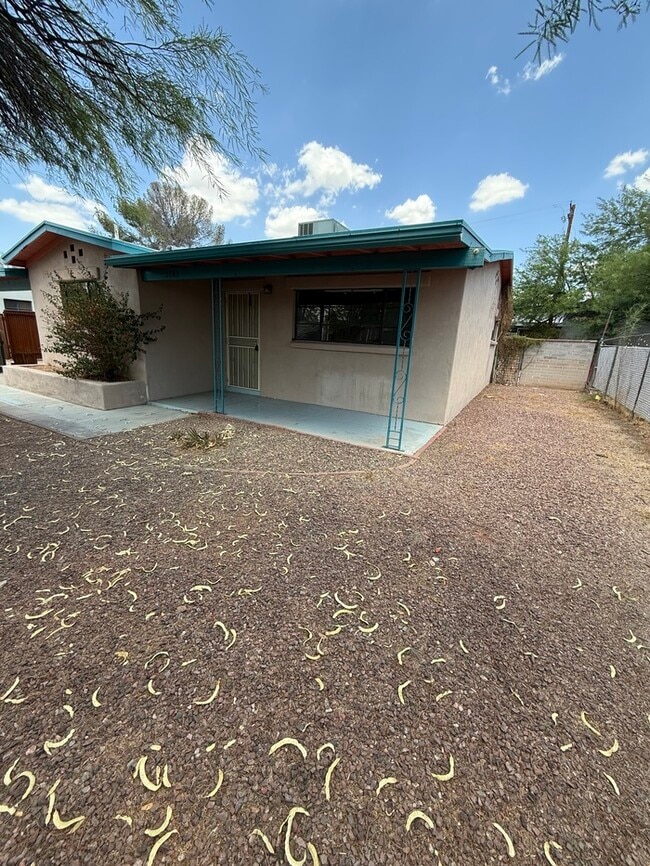 FOR RENT - FOR RENT Casa