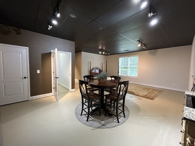 Photo - studio apartment