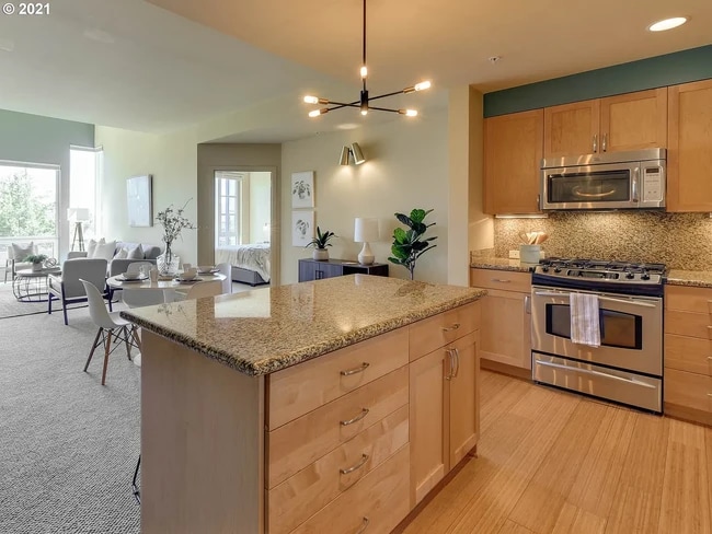 Photo - 1620 NE Broadway St Unit 530