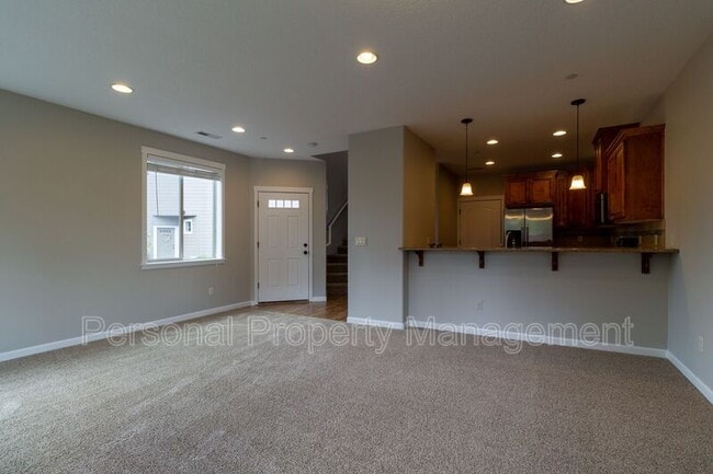 Photo - 221 N 33rd Ct