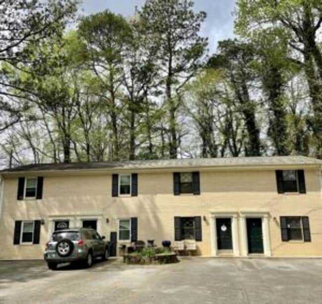 Building Photo - 48 Pinecrest Dr NW Unit Apt D