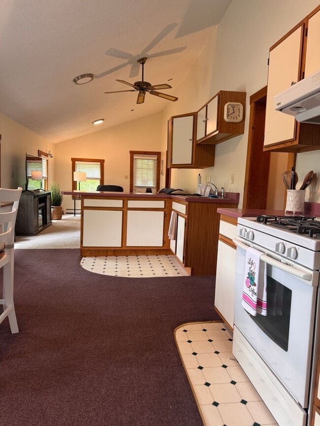 169 Glen Rd