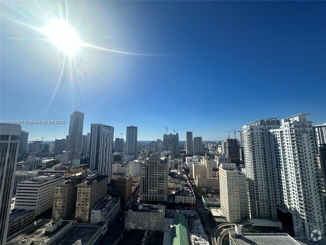 Building Photo - 50 Biscayne Blvd Unit 3505 Rental
