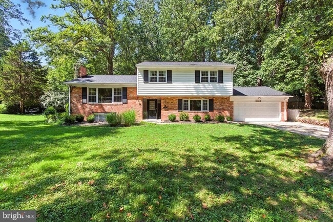 Building Photo - 9104 Hamilton Dr Rental
