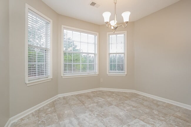 Photo - 2235 Corkscrew Way