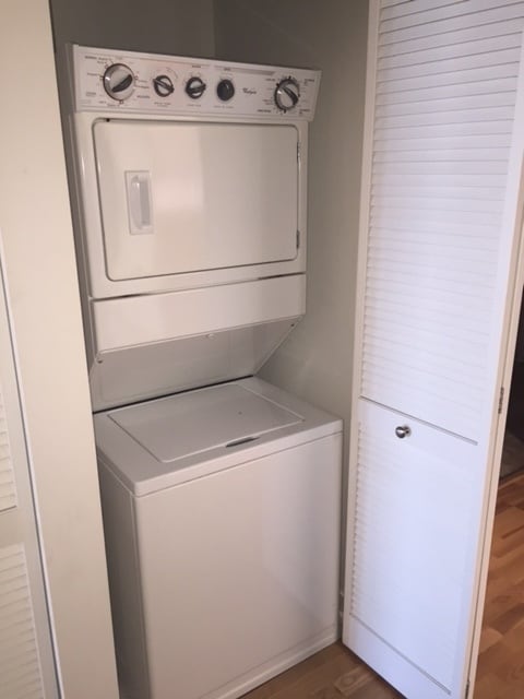 Photo - 3963 W Belmont Ave Unit 320