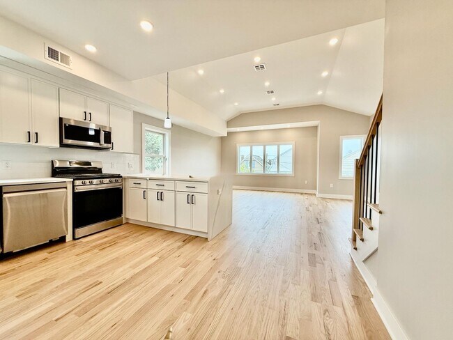 12 Terhune Ave Unit 2