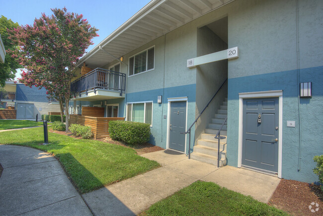 Building Photo - Reserve at Walnut Creek Rental