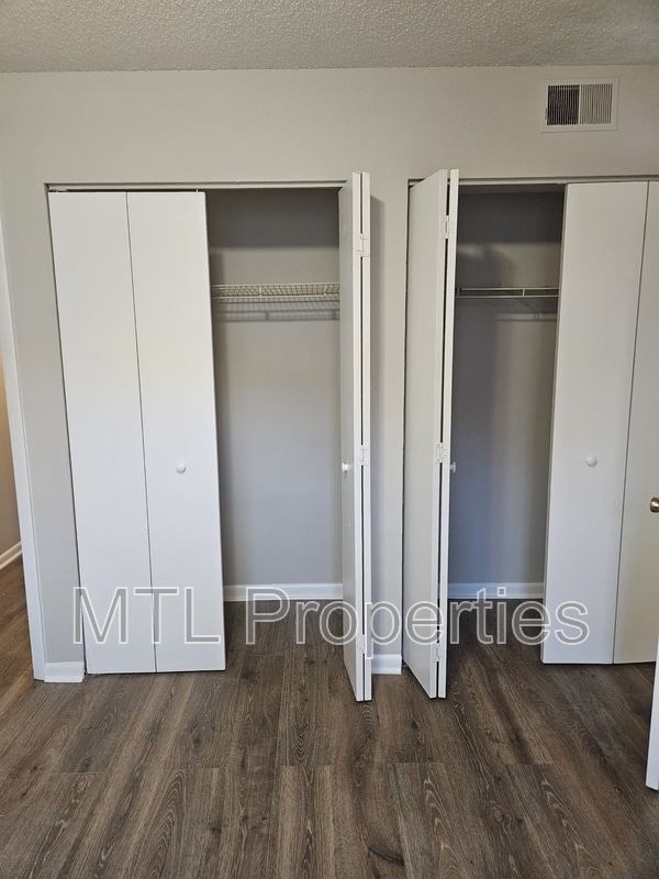 Photo - 1684 Eagles Pl