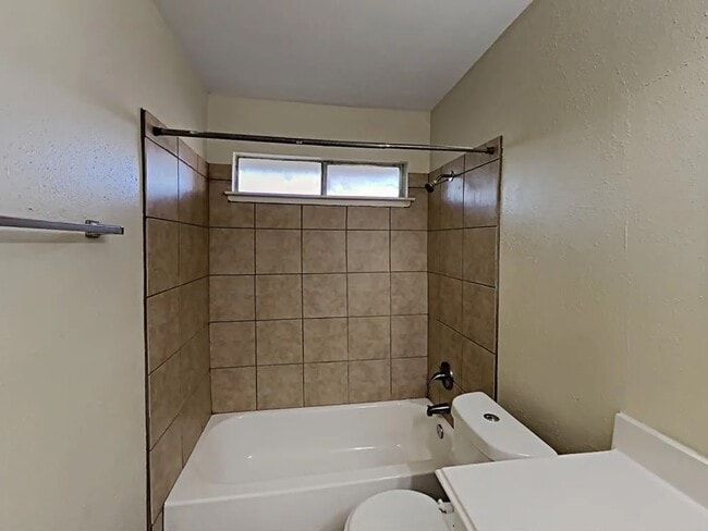 Photo - 15835 Fox Springs Dr