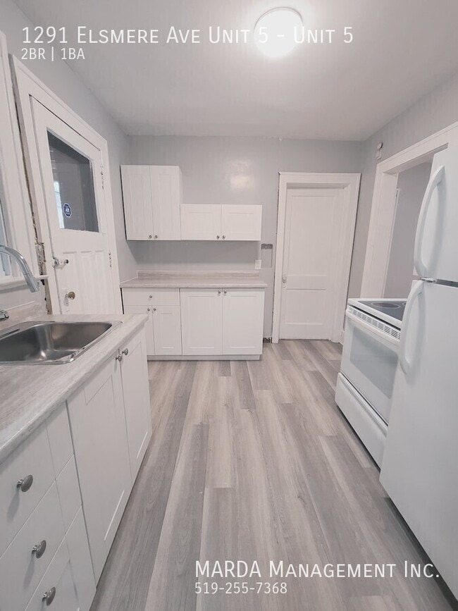 Building Photo - CHARMING 2 BED/1 BATH IN WALKERVILLE + HYDRO Unit 5