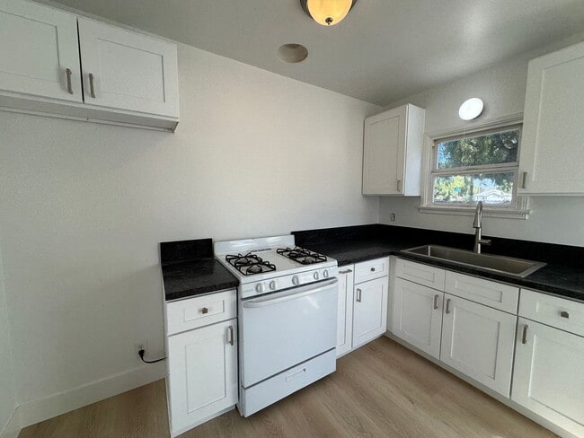 Photo - Updated Stand-Alone 2-Bedroom House in Old...