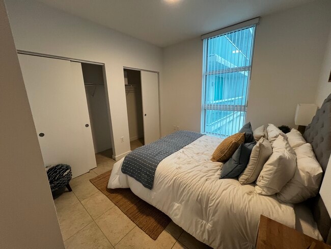 Photo - 1011 NW 19th Ct Unit C2