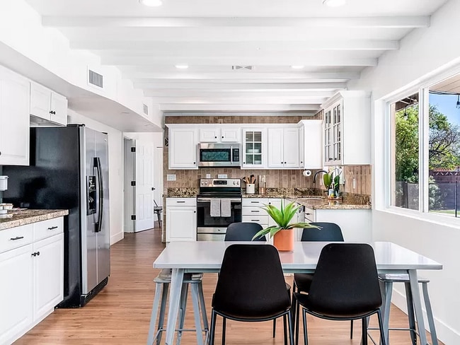 Photo - 2027 E Glendale Ave