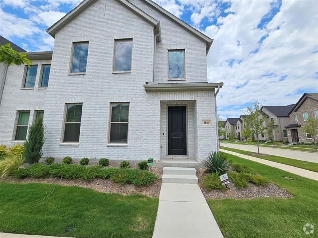 Building Photo - 2800 Jacaranda Dr Rental