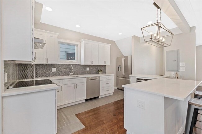 Photo - 15 Richard St Unit 1