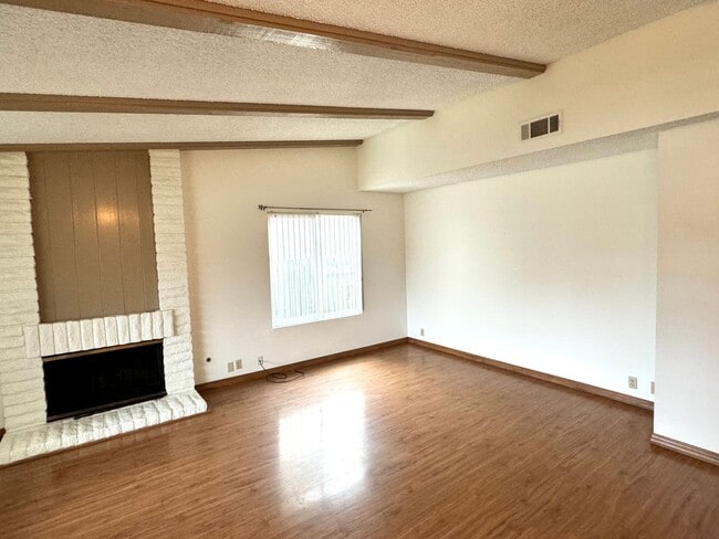Photo - Spacious Single Story Upgraded Home