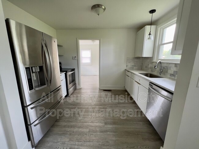 Photo - 1013 Chadwell Dr