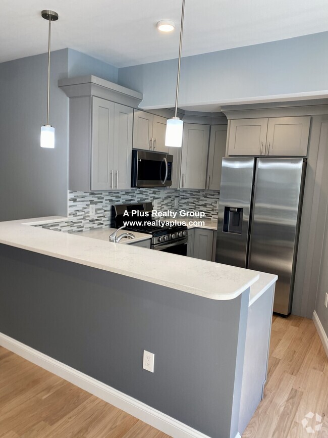 Building Photo - 41 Cornwall St Unit 1 Rental