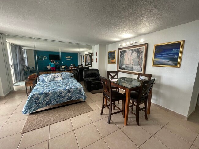 Photo - 3180 S Ocean Dr Unidad 805