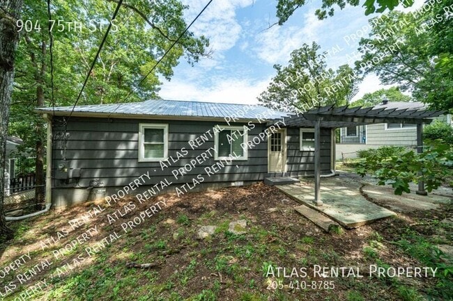 Photo - 904 75th St S