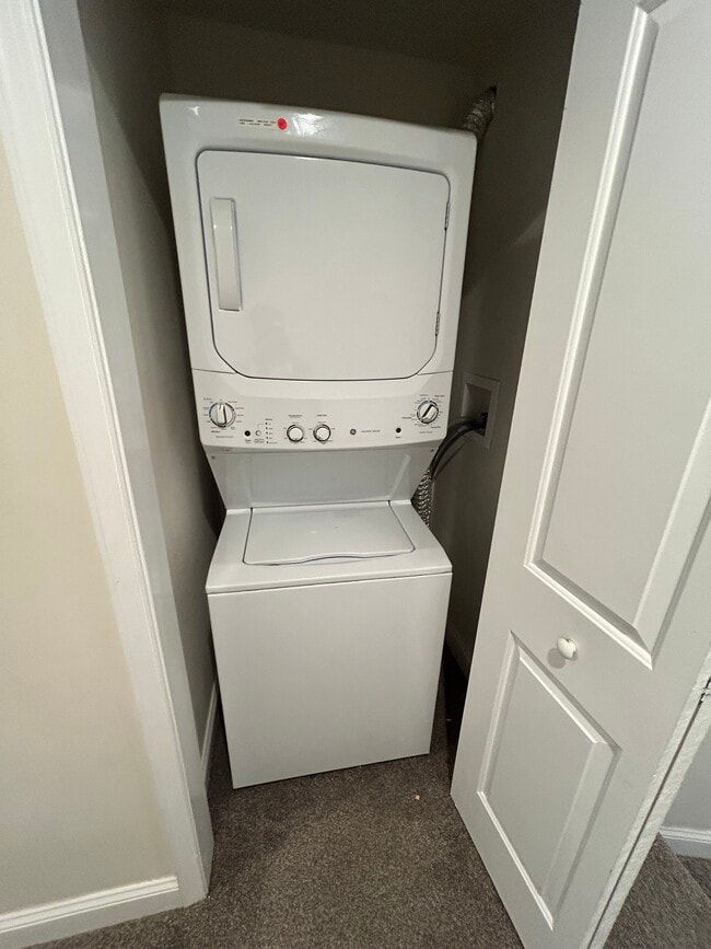 2nd Floor Washer/Dryer Unit - 2917 W Susquehanna Ave