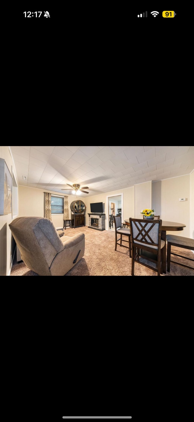 Photo - 234 N Hamilton St