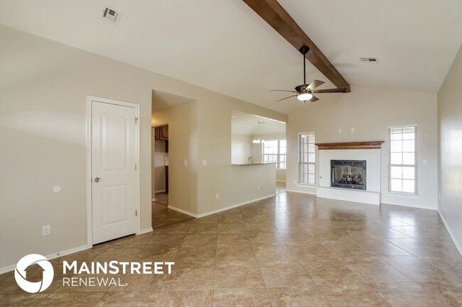 Photo - 817 SW 8th St