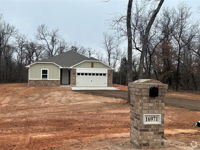 Building Photo - 16971 NONE BUCK Cir Rental