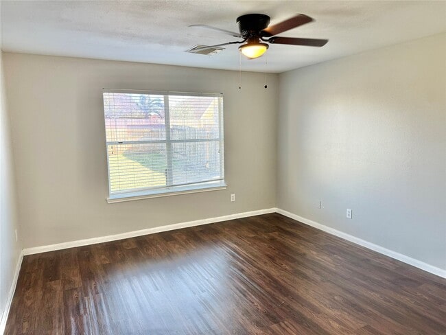 Photo - 2911 Silver Shore Ln