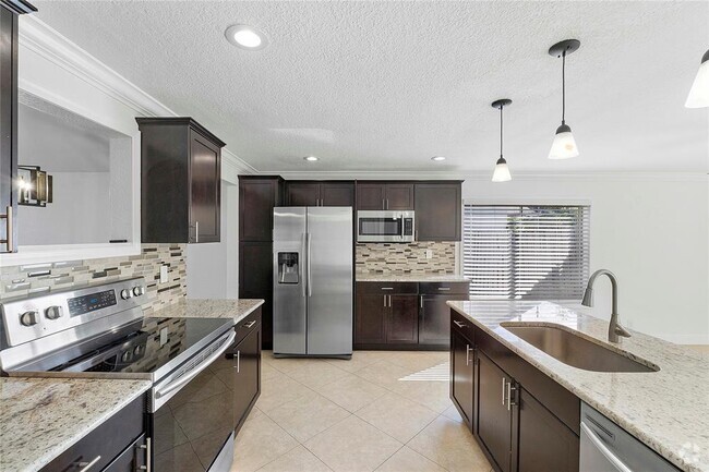 Building Photo - 7320 NW 45th Ct Rental