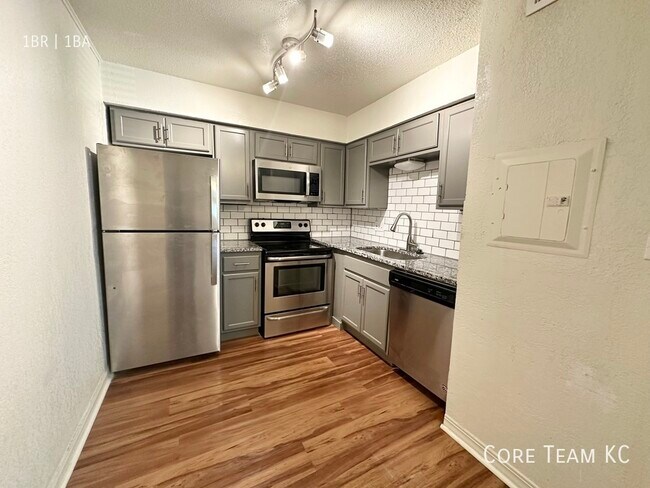 Building Photo - 3618 Warwick Blvd Unit 120-1 Rental