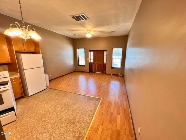 Photo - 4921 Fairground Rd Unit B