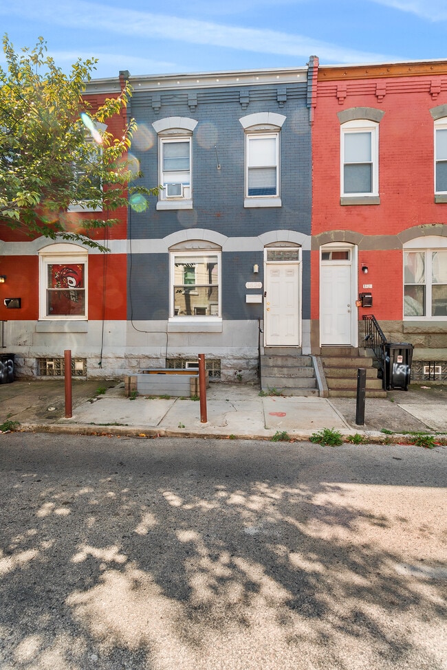 Building Photo - 1624 Edgley St