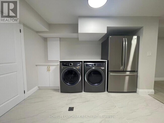 Photo - 17 Rosemeade Ave
