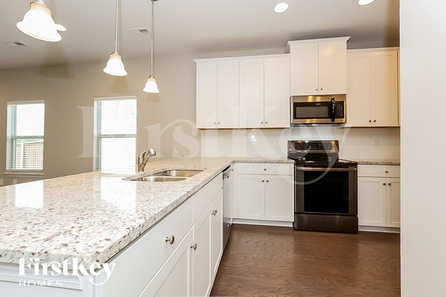 Photo - 908 Carnation Dr