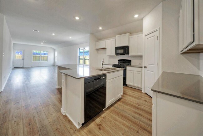 108 Montego St