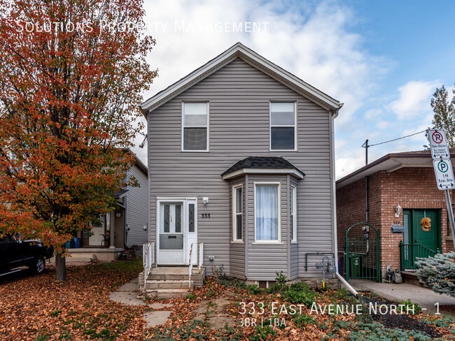 Building Photo - WOW! Beautiful 3 Bedroom Two Storey Unit 1