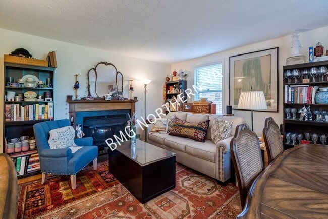 108 N George Mason Dr