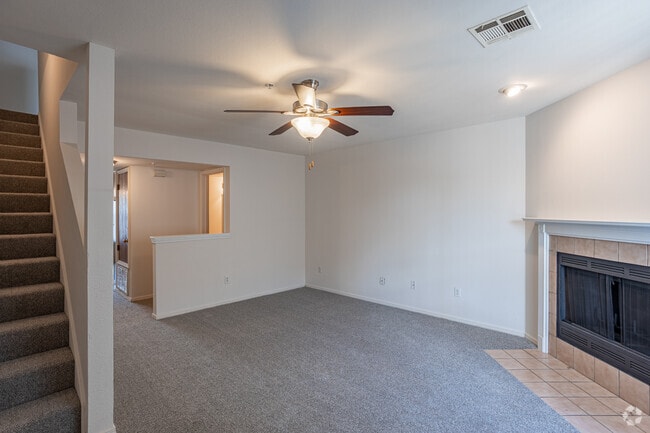 2BR, 2.5BA - 1200SF - Persimmon Square Apartments