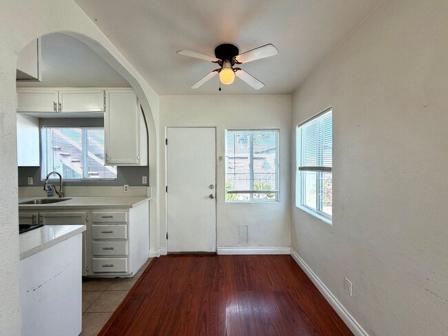 Photo - Now available 1bed/1bath unit in Normal Heights! Unidad 4382