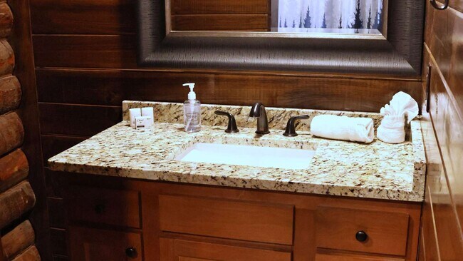 Photo - 3059 Pittman Center Rd