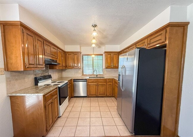 Photo - 7019 N Spinnaker Ln