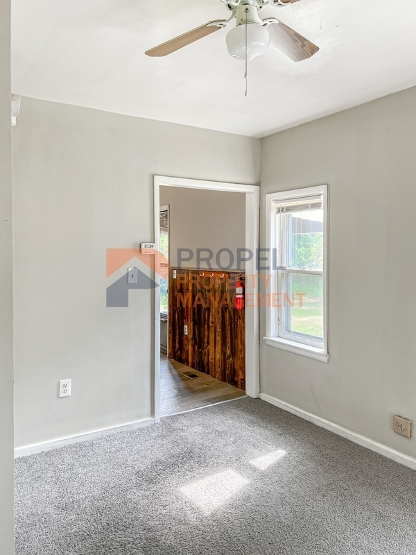Photo - 5614 Wayne Rd Unidad 1