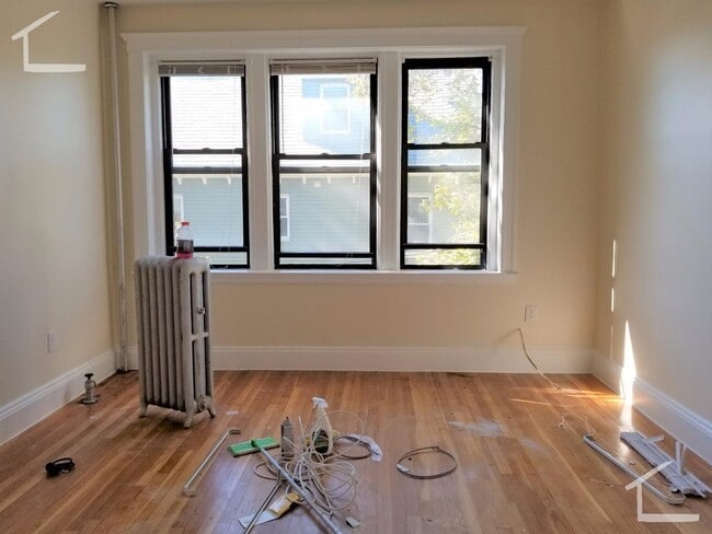 12 Elko St