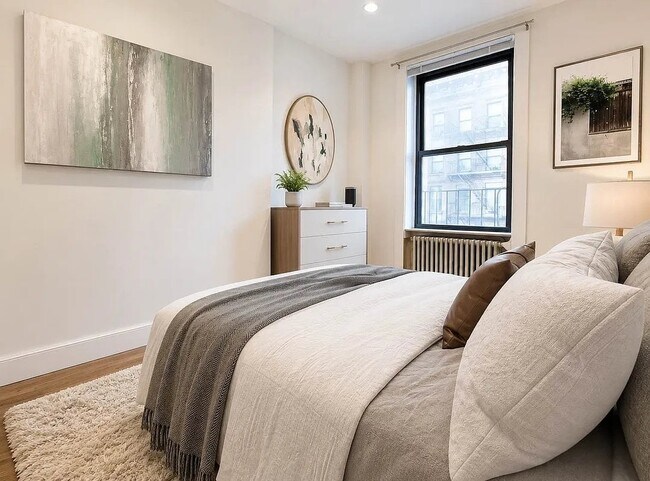 406 W 39th St Unit 5F