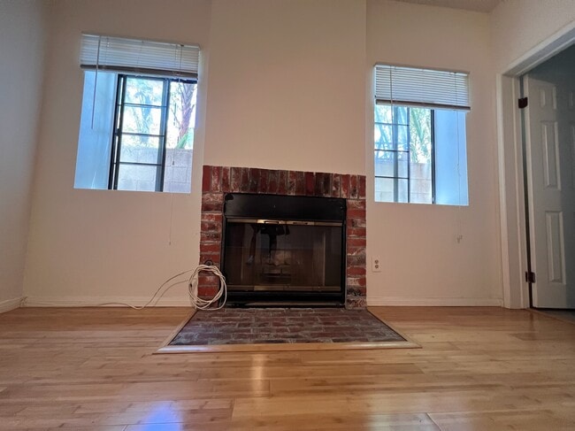 Photo - 4242 La Salle Ave Unit 4242 La Salle Ave. #B